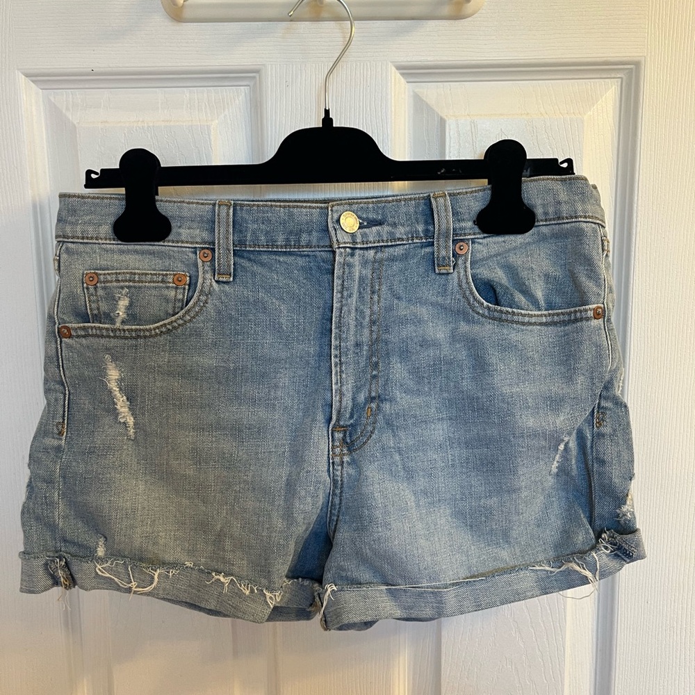 GAP High Rise 4” Denim Short
